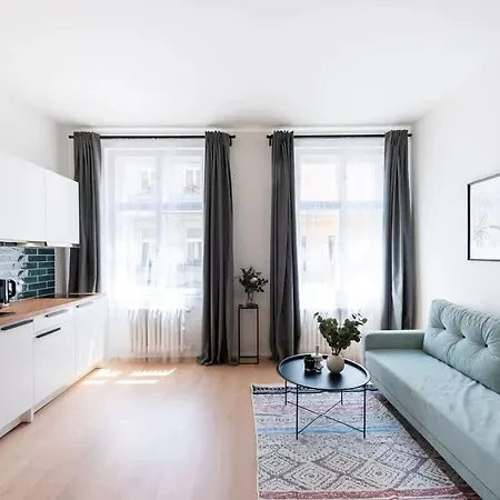 Unique Old Town 2br Oasis With Sofa Bed Lägenhet Prag