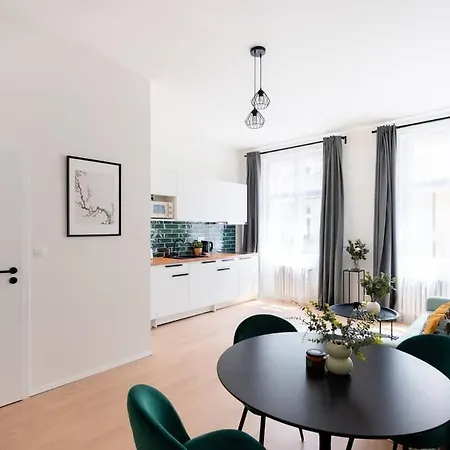 Lejlighed Unique Old Town 2br Oasis With Sofa Bed *