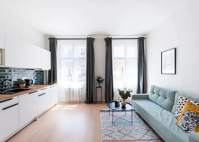 Unique Old Town 2br Oasis With Sofa Bed Apartment Prag